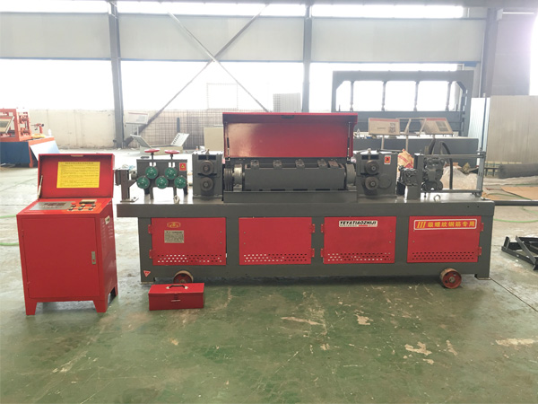 Wire Straightening and cutting machine